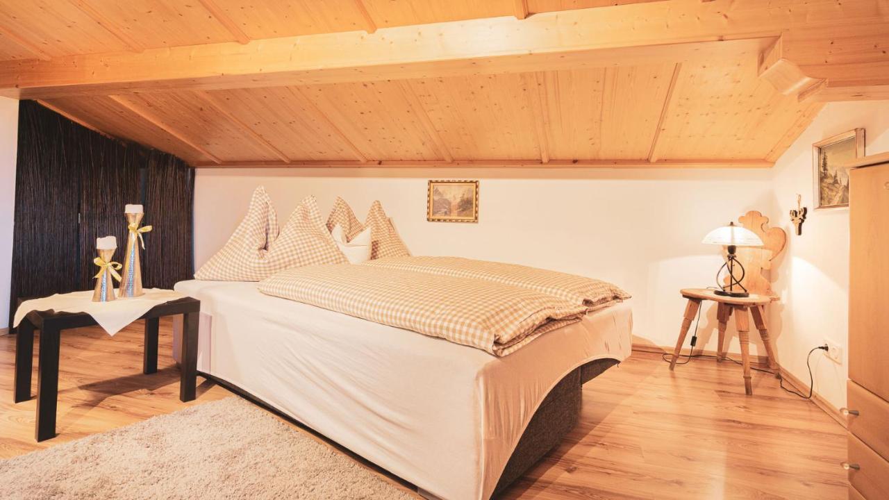 Stubaier Bauern Appartement Telfes im Stubai Eksteriør billede