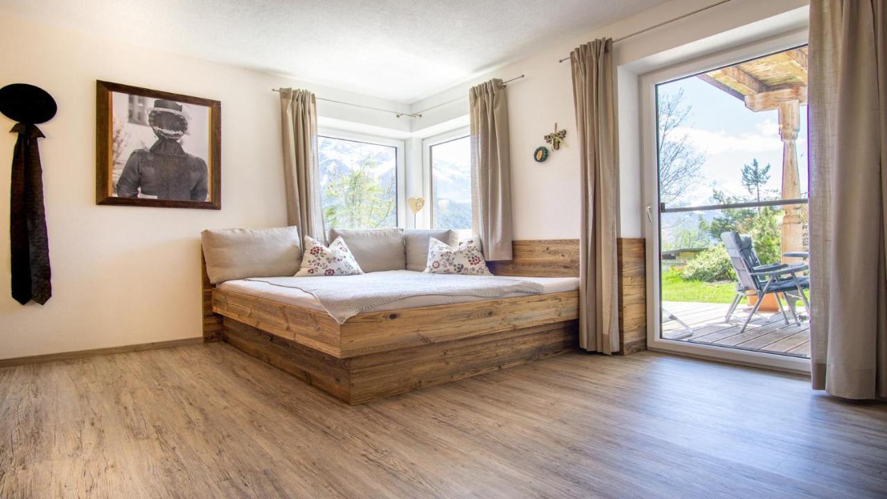 Stubaier Bauern Appartement Telfes im Stubai Eksteriør billede