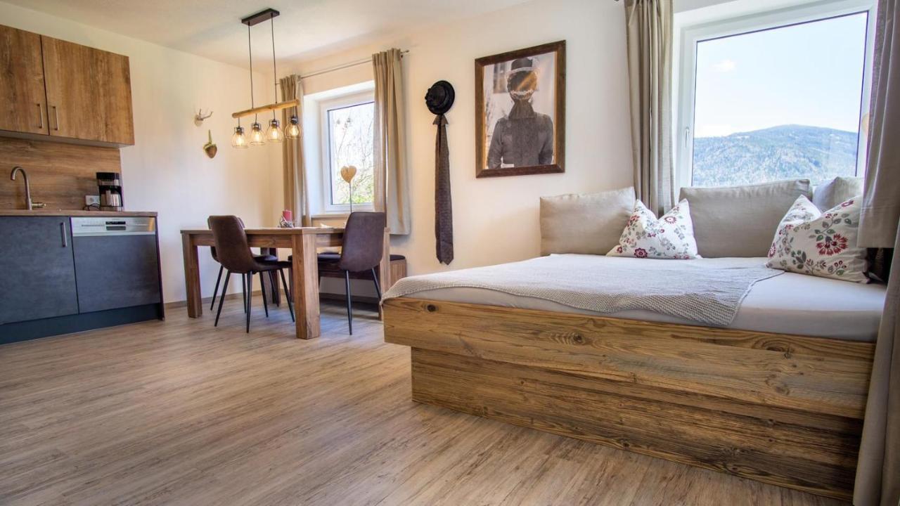 Stubaier Bauern Appartement Telfes im Stubai Eksteriør billede